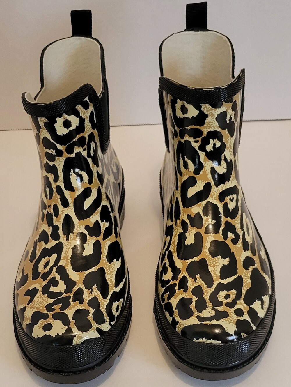 Journee Collection Tekoa Leopard Print Chelsea Rain Boots Waterproof Size 9 NWOT - Picture 3 of 12